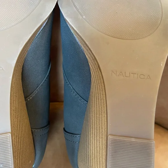 NAUTICA Gray / dark green Wedge Ankle Boots, size 8. - Picture 6 of 13